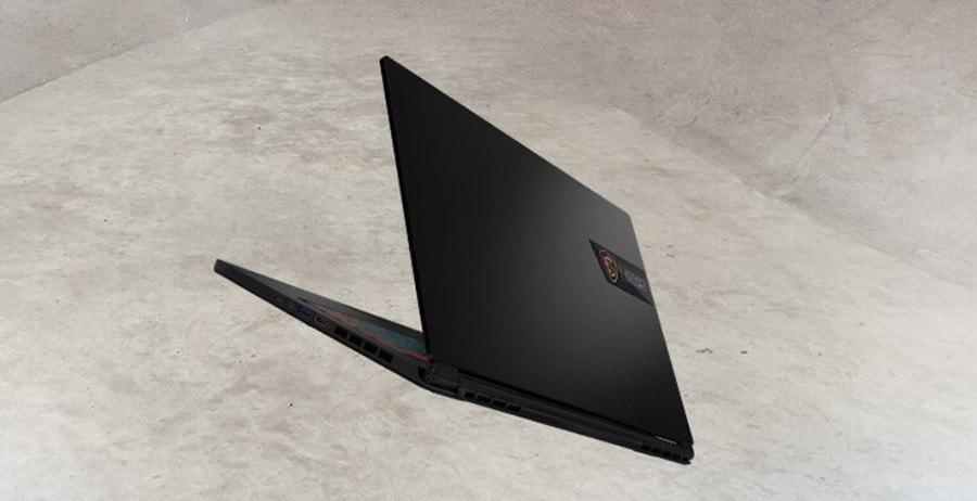 MSI 17.3” STEALTH 17M A12UE-009XTR / I7-1280P Notebook – Ağırlık 2.2 kg