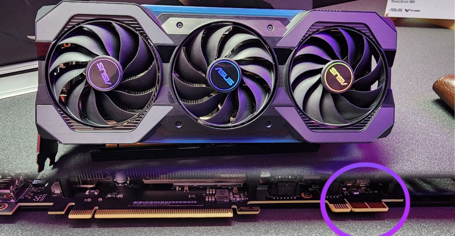 Asus Rtx 4070 Megalodon, Gpu'yu Güçlendirmek Için özel Bir Pci Benzeri Arabirim Kullanıyor3
