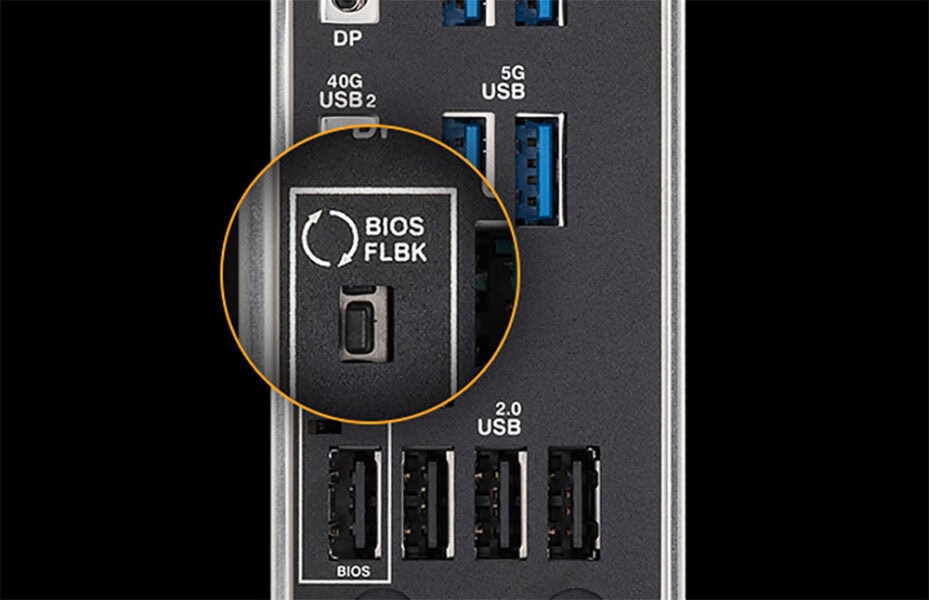TUF GAMING X870E-PLUS WIFI7 BIOS ve FLBK sıfırlama düğmesi ile oyun bilgisayarı anakartında gelişmiş performans ve güvenlik ayarları.