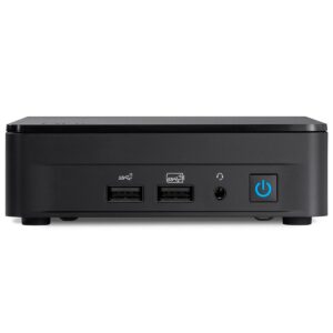 Yüksek hızlı USB 3.0 bağlantı noktaları ve güç düğmesi ile siyah bilgisayar sabit disk ünitesi.