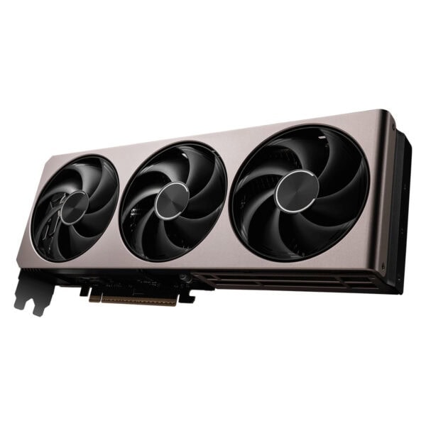Yüksek performanslı ekran kartı, üç güçlü soğutucu fan ve şık tasarım ile oyun ve grafik işleriniz için ideal. Gaming ve profesyonel kullanım için en yeni teknolojik özellikler içerir.