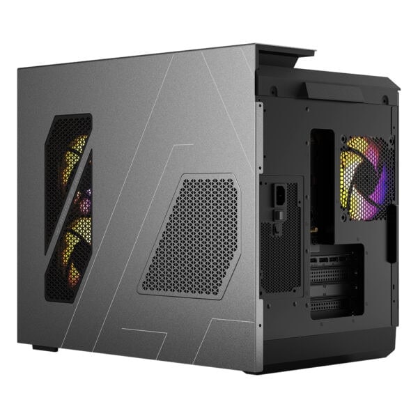 Yüksek performanslı oyun bilgisayar kasası, RGB aydınlatmalı fanlar ve geniş hava girişleri ile kurulumu kolay ve şık tasarım.