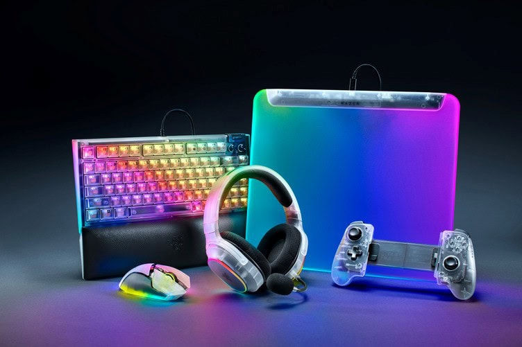 Razer Phantom White Koleksiyonu Oyun Dunyasinda Seffafligin En Zarif Hali (2)