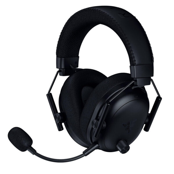 Yüksek kaliteli gamer kulaklığı, rahat tasarım ve gelişmiş ses teknolojisi ile oyun ve ses deneyimini artırır. Razer markalı profesyonel kulaklık, net iletişim ve yüksek ses kalitesi sağlar.