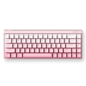 Peach renkli MCHOSE Ace 68 Air oyun klavyesi, Hall Effect Kailh Manyetik Switch ve RGB aydınlatma özellikleriyle öne çıkar. Hotswap tasarımı sayesinde kolay anahtar değişimi sağlar.