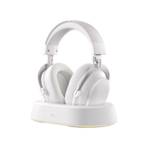 Yüksek kaliteli MCHOSE V9 Turbo Icy White kablosuz oyun kulaklığı, 7.1 surround ses ve konforlu tasarımıyla oyun deneyiminizi artırır.